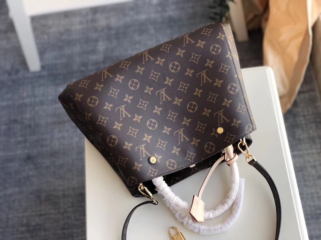 LV $80 gallery