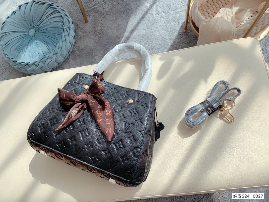 LV $80 gallery