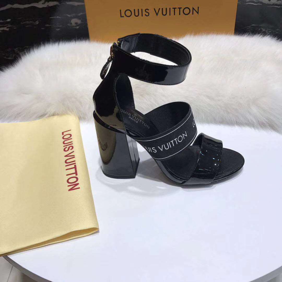 LV $80 gallery