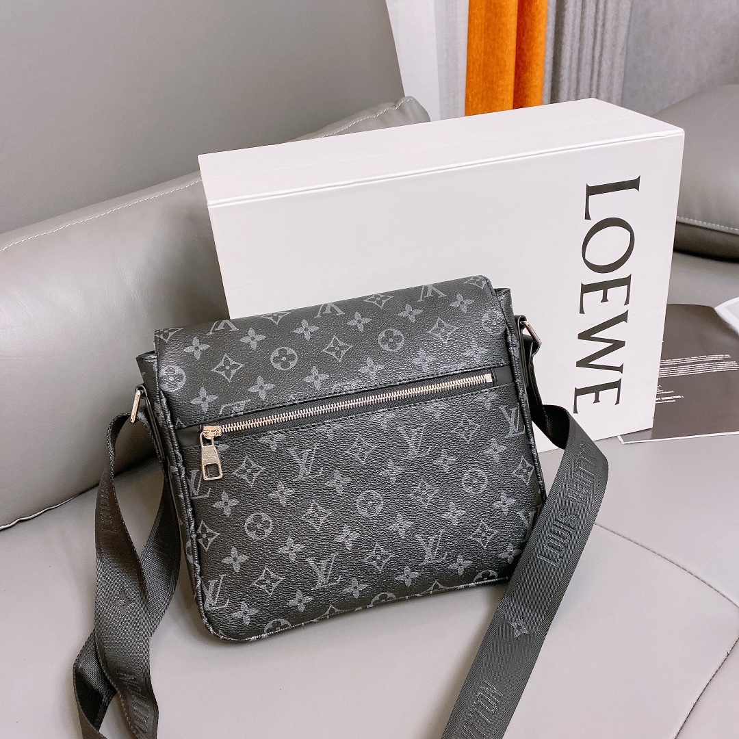 LV $80 gallery