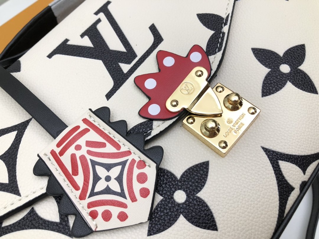 LV $80 gallery