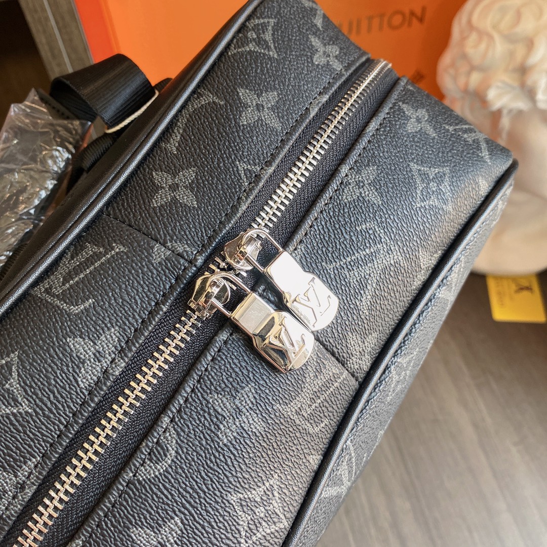 LV $80 gallery