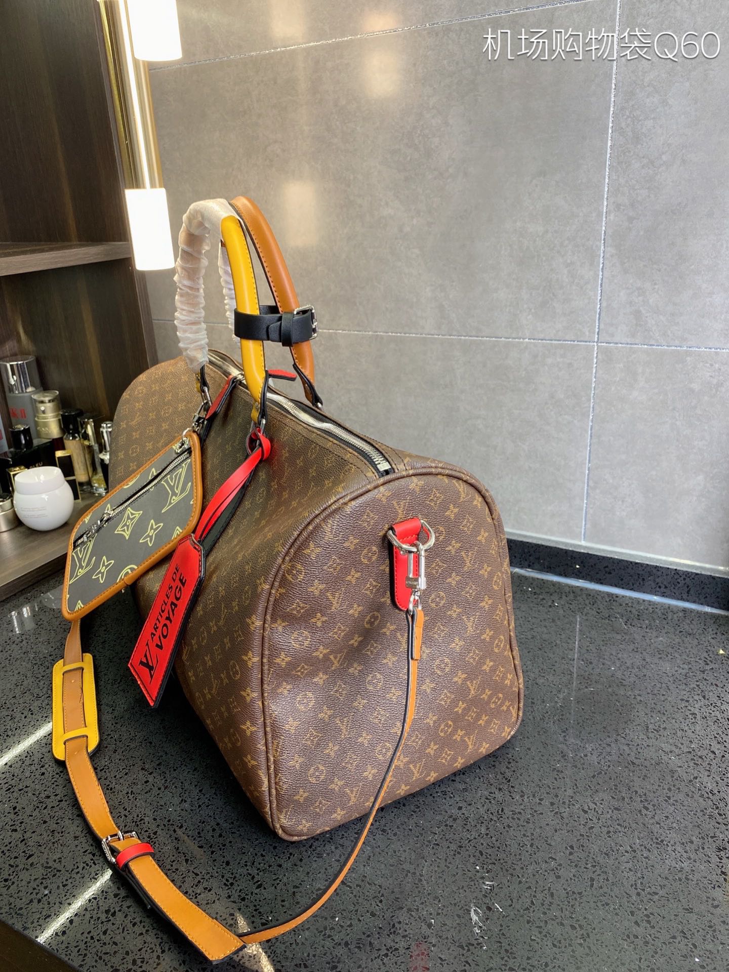 LV $80 gallery