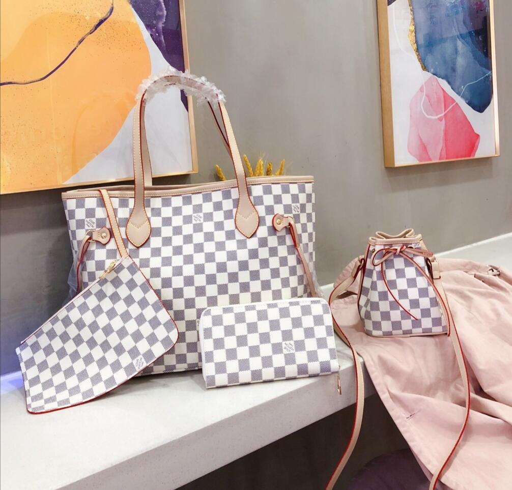 LV $80 gallery