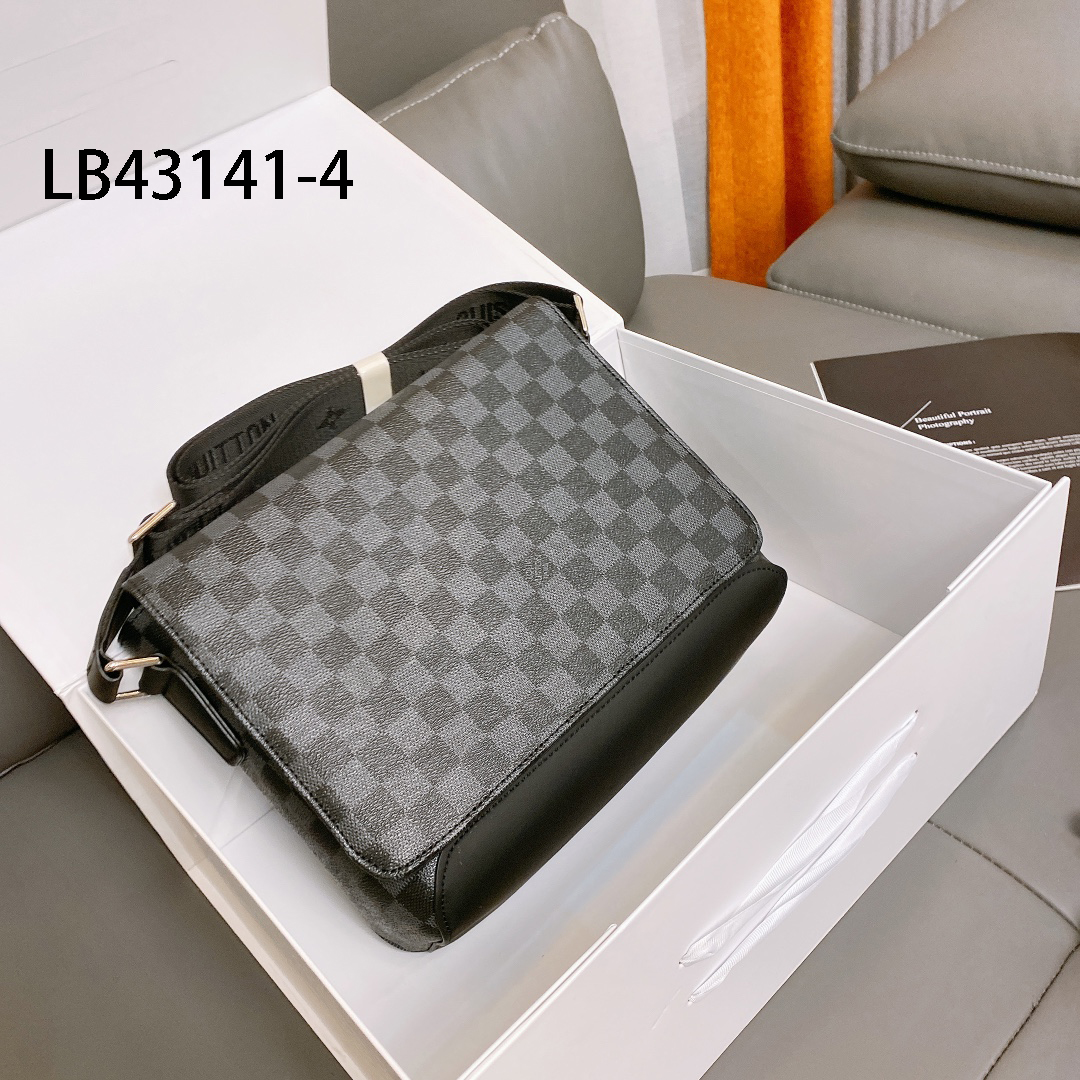 LV $80 gallery