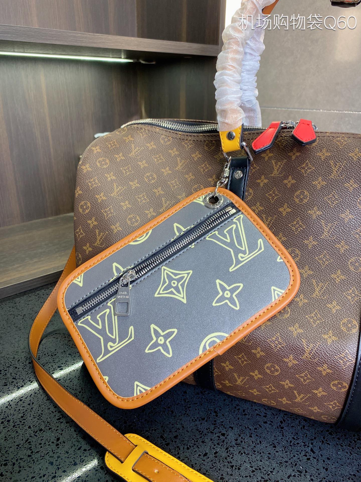 LV $80 gallery