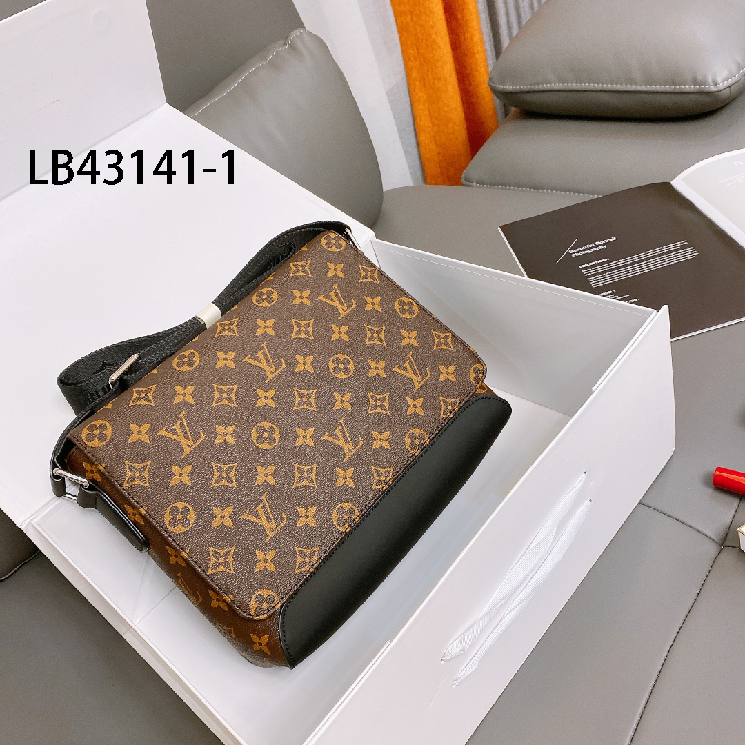 LV $80 gallery