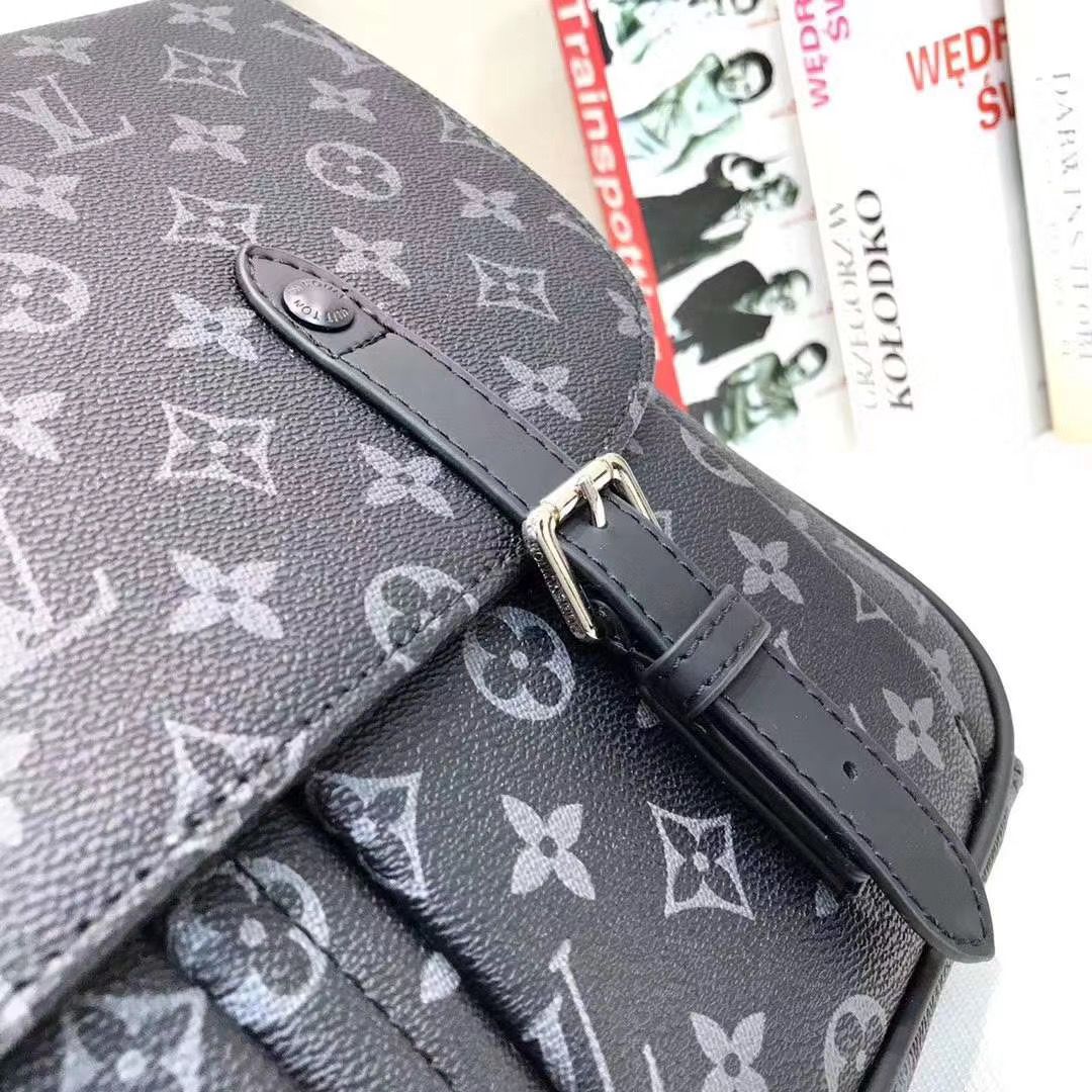 LV $81 gallery