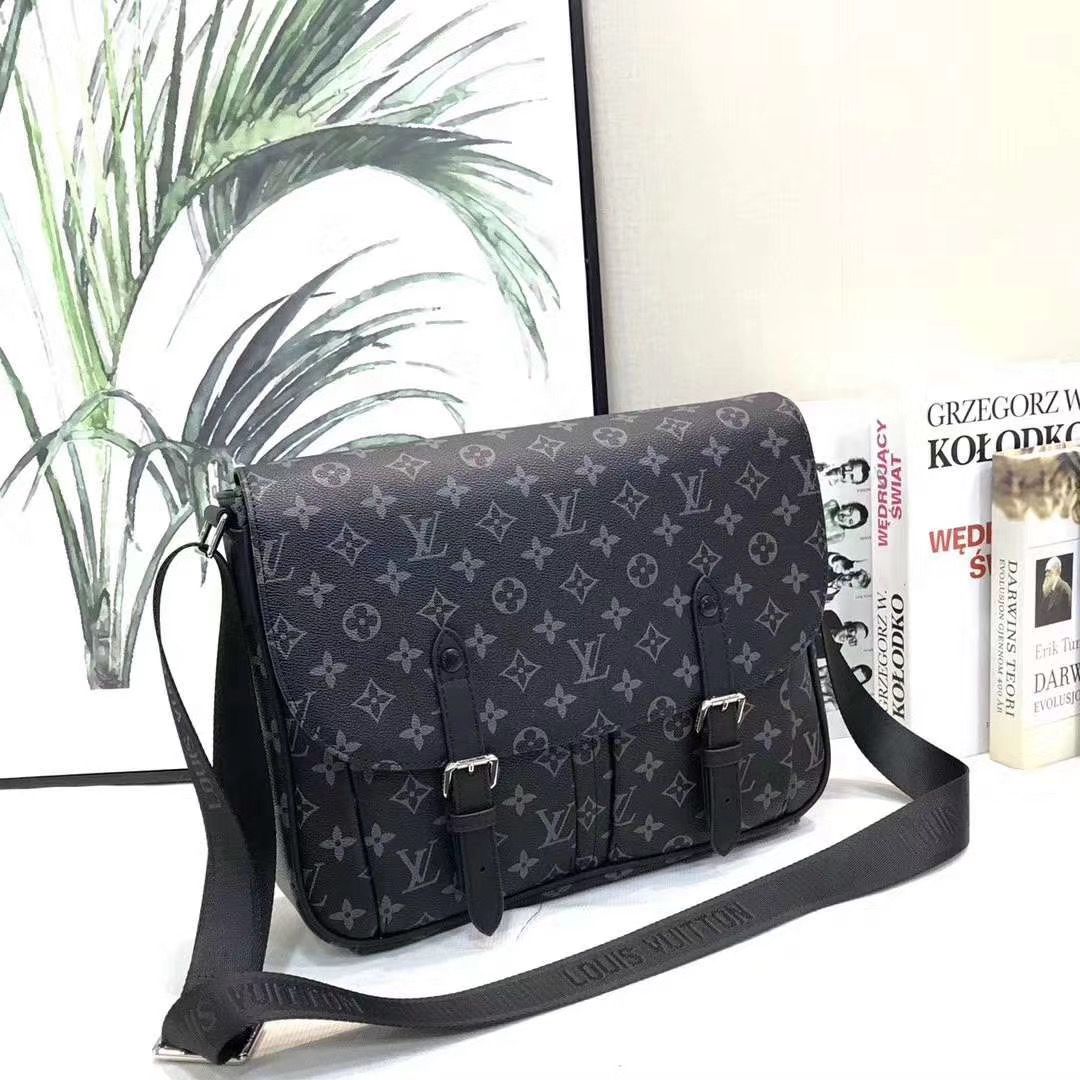 LV $81 gallery