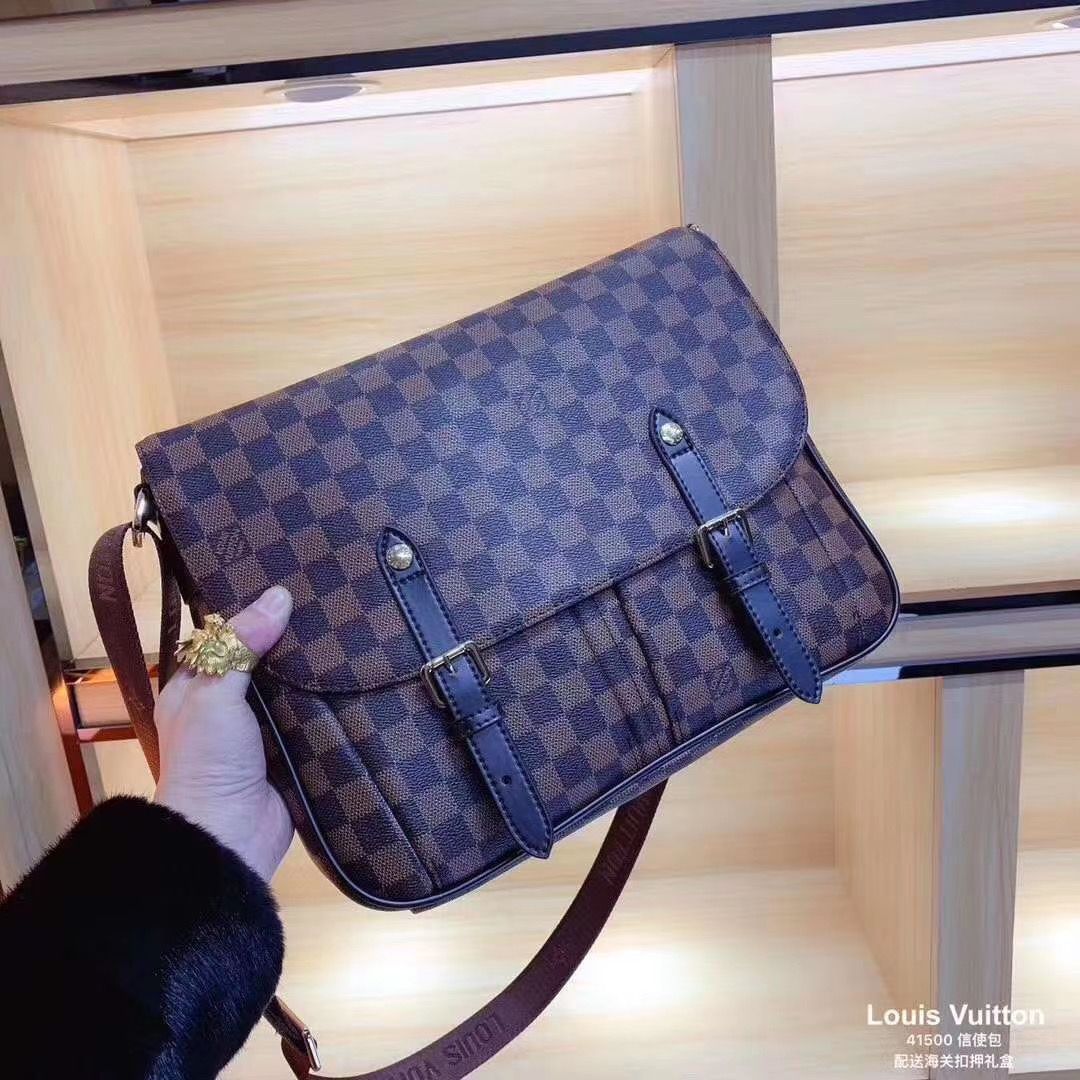 LV $81 gallery