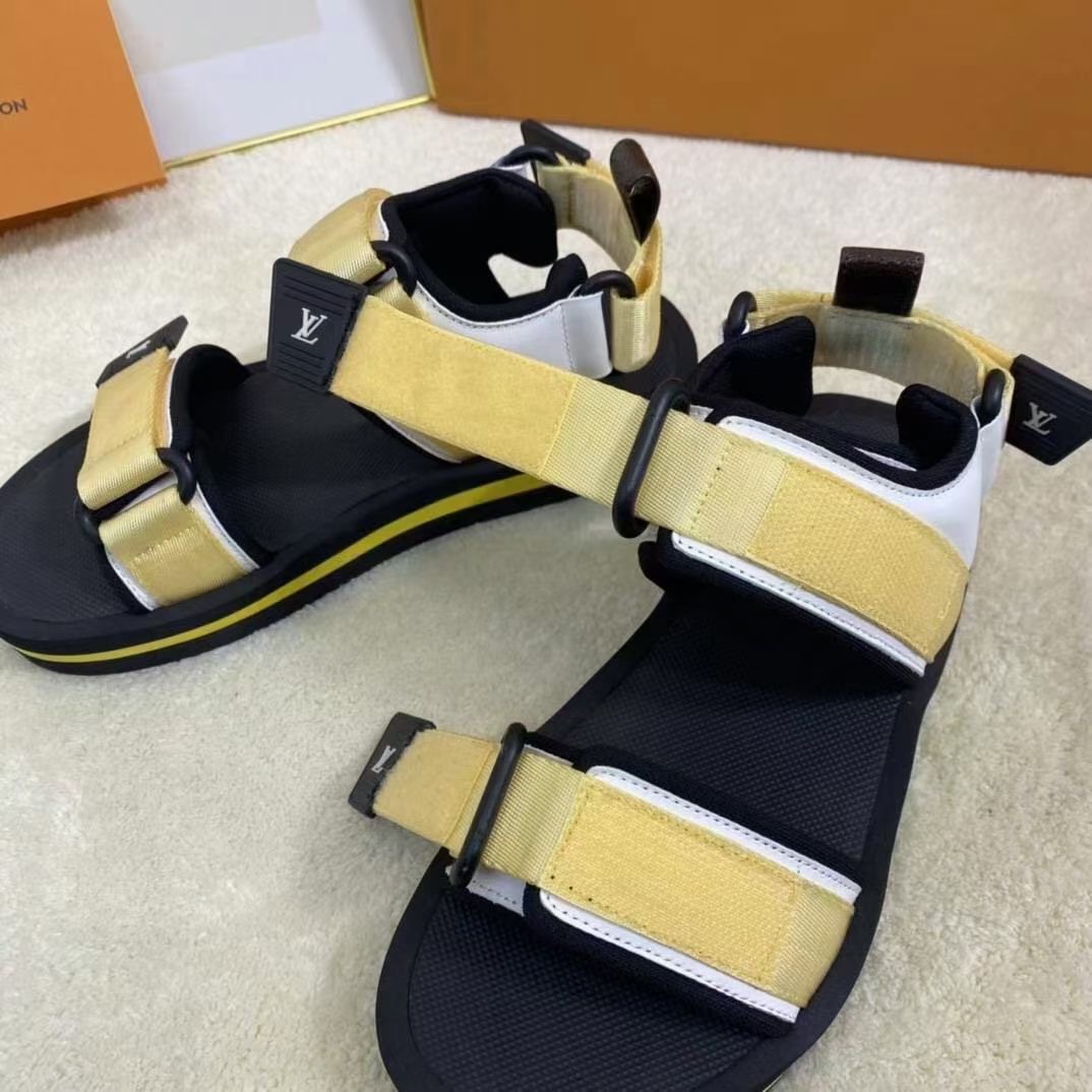 LV $81 gallery