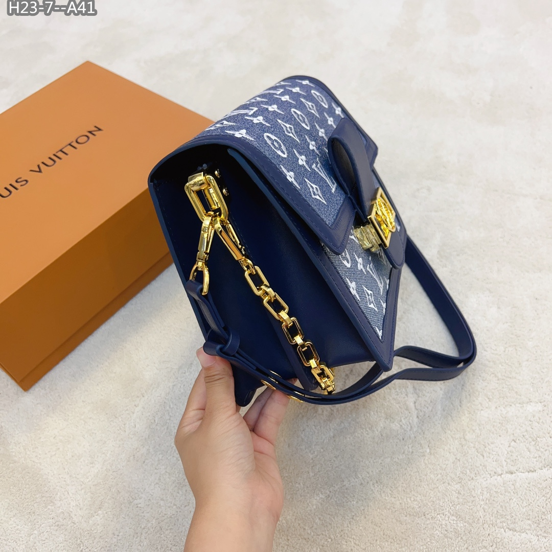 LV $81 gallery