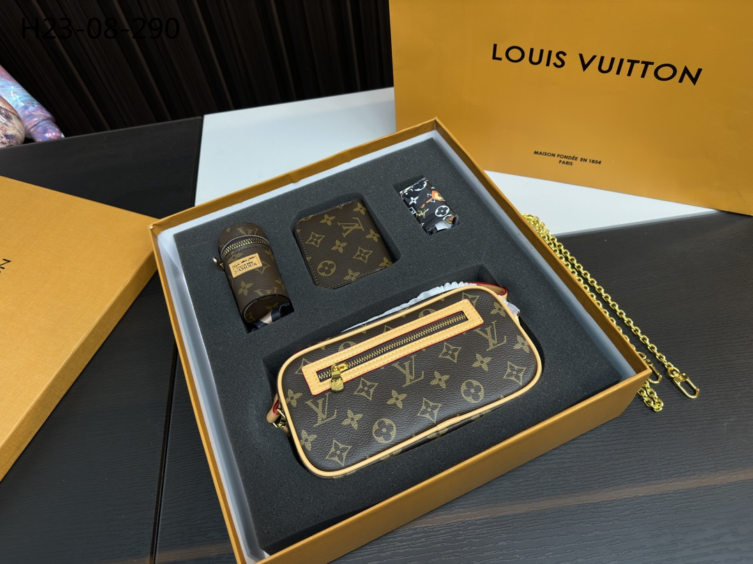 LV $81 gallery