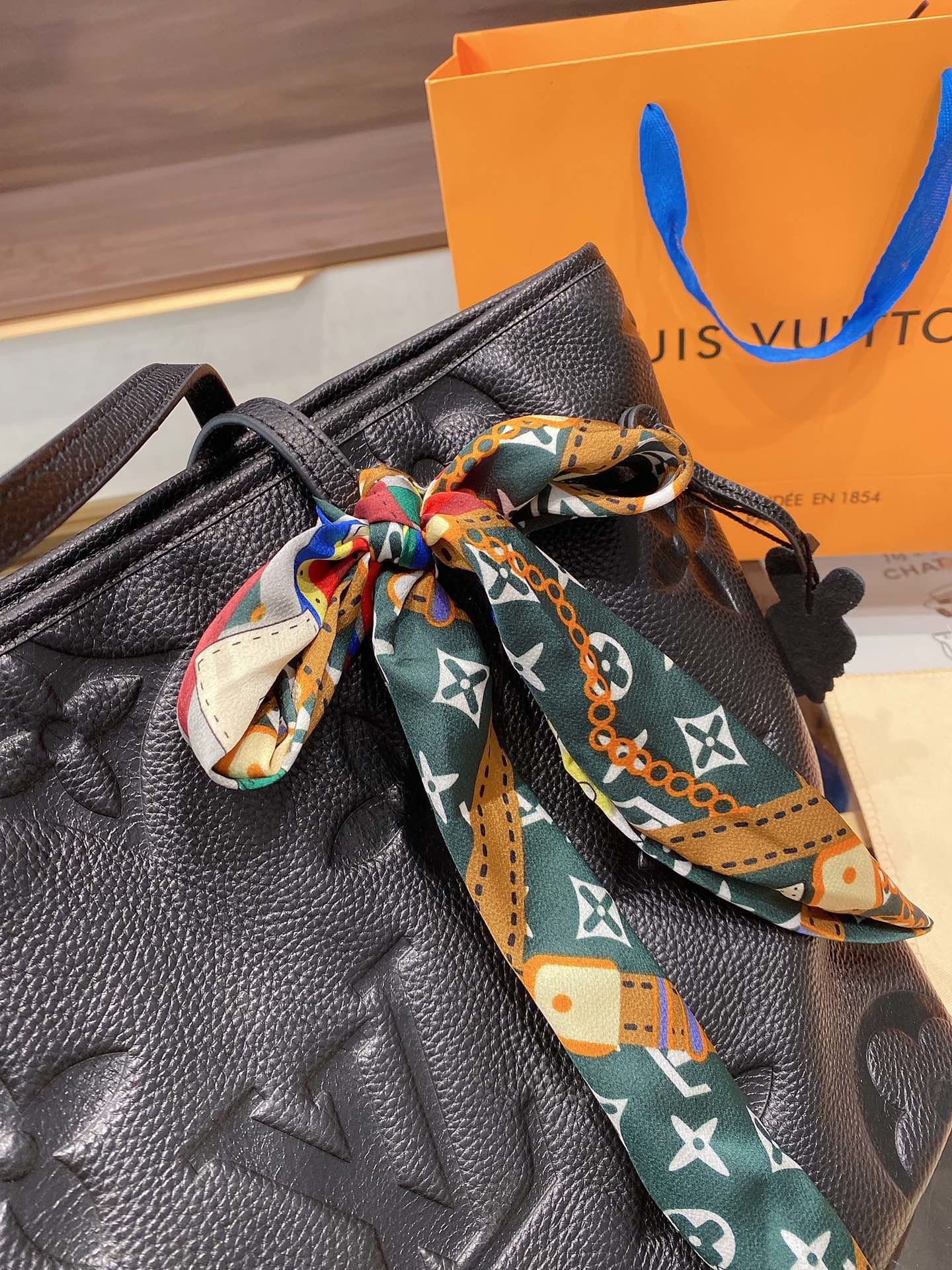 LV $82 gallery