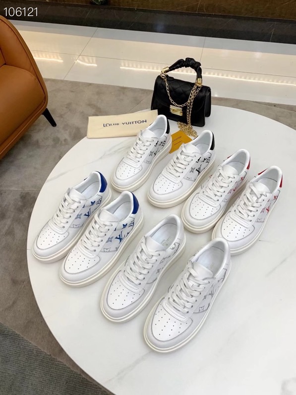 LV $82 gallery