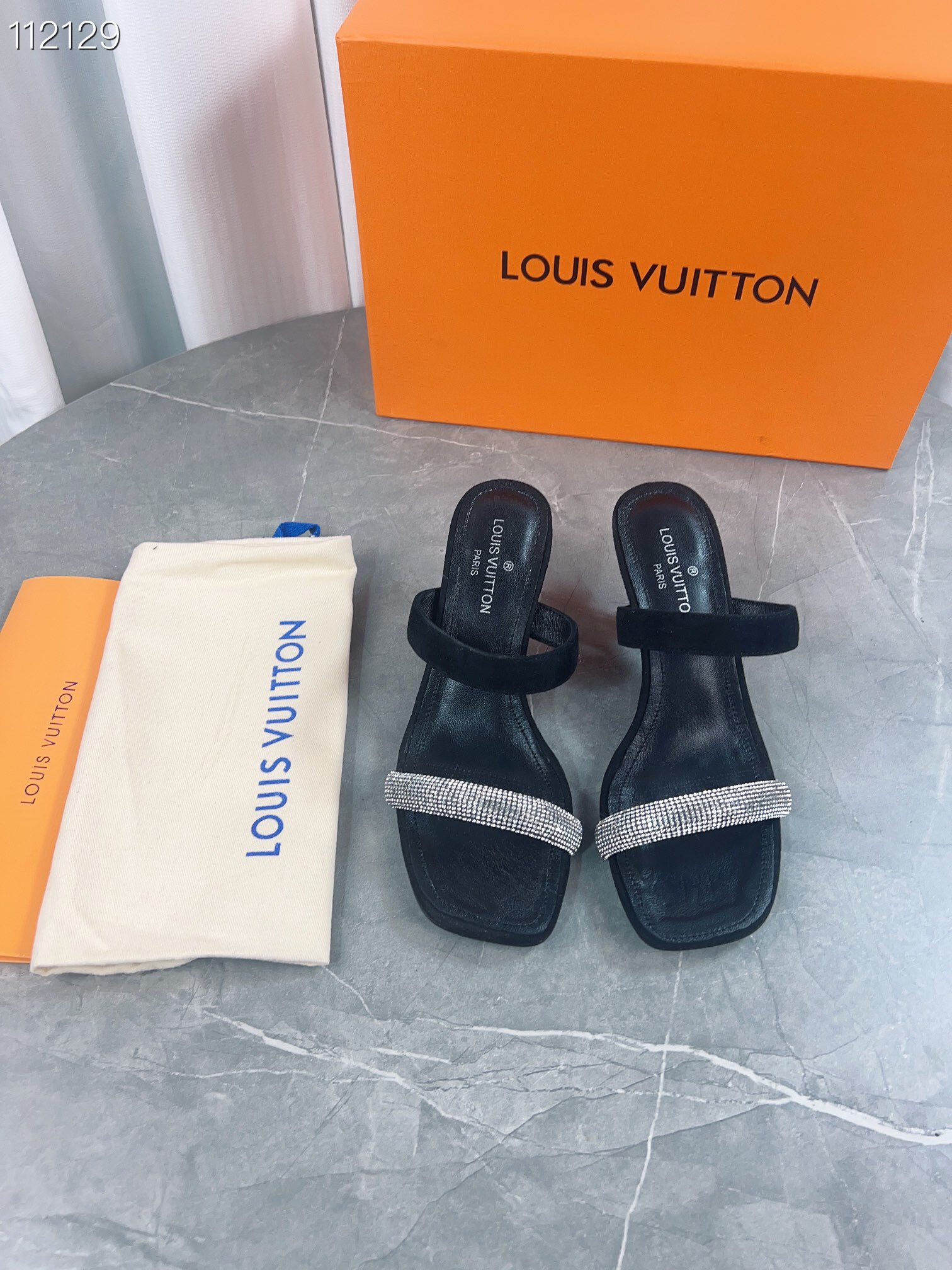 LV $82 gallery