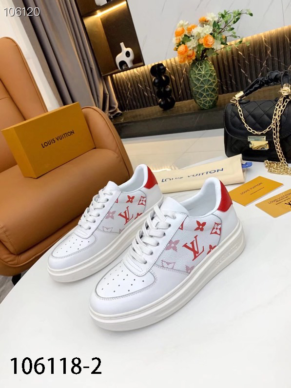 LV $82 gallery