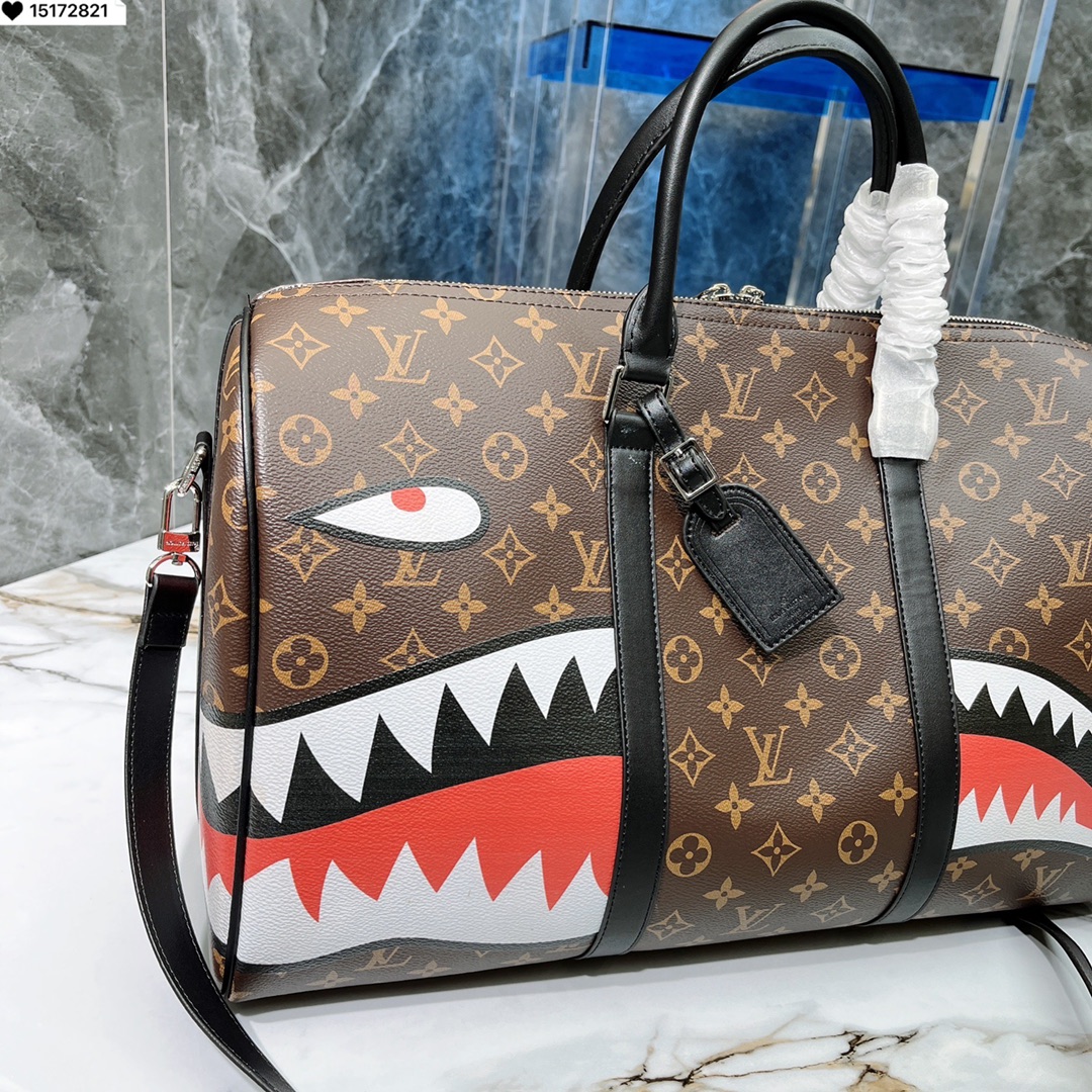 LV $82 gallery