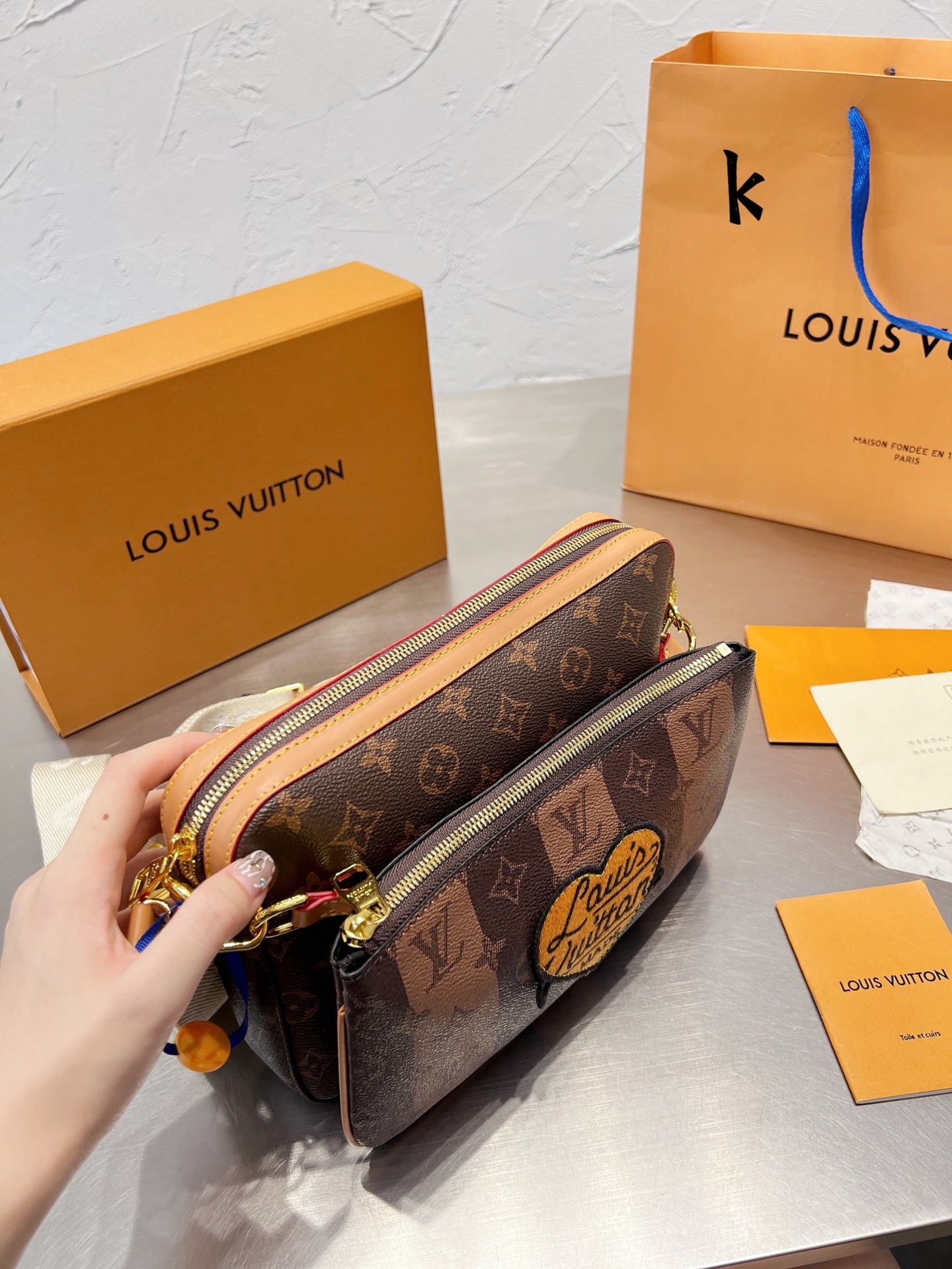 LV $82 gallery