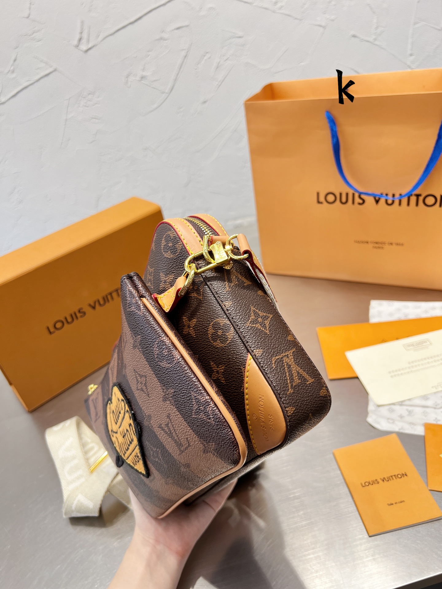 LV $82 gallery