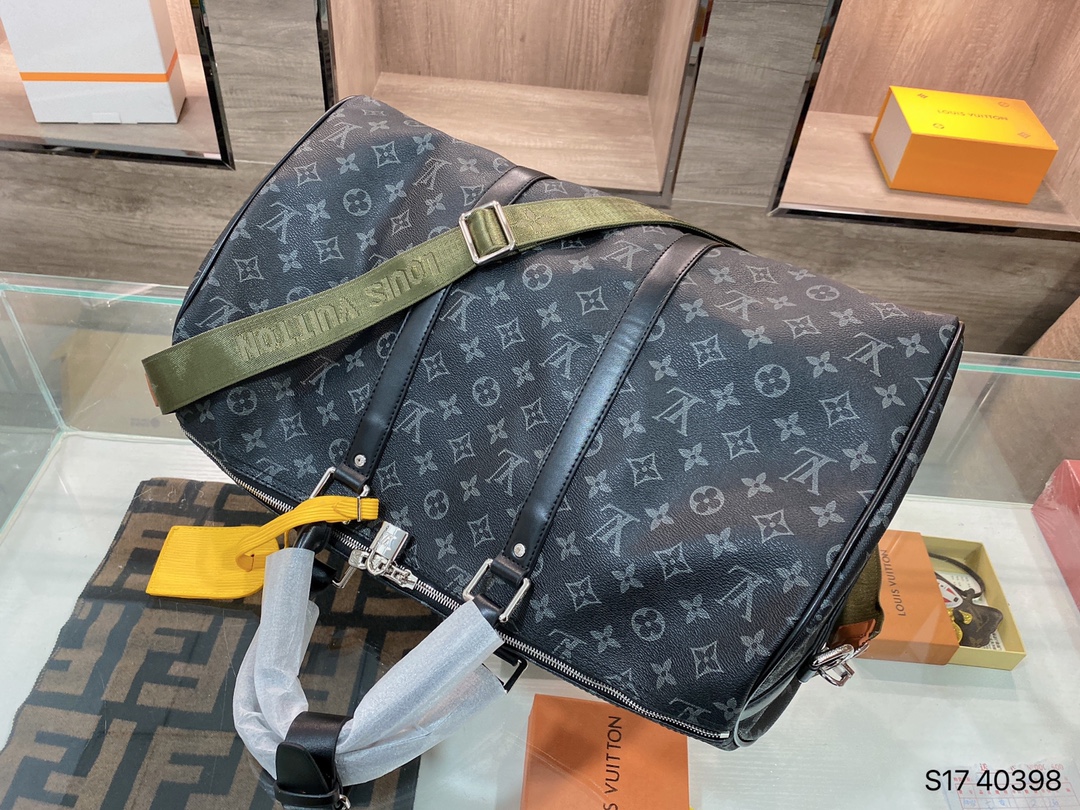 LV $82 gallery