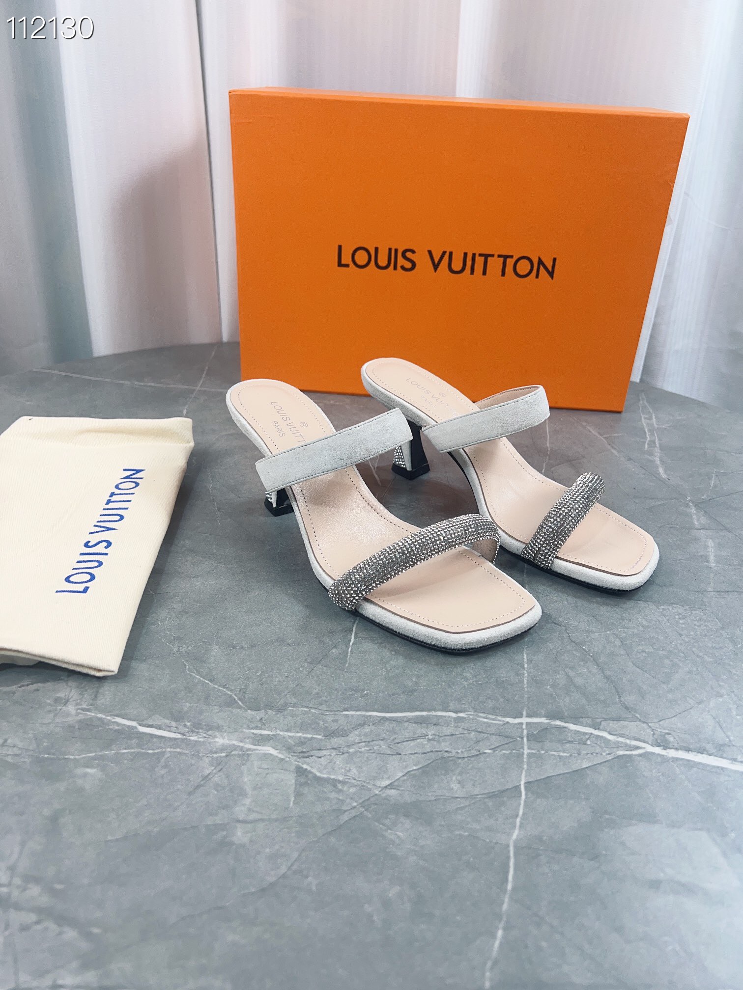 LV $82 gallery