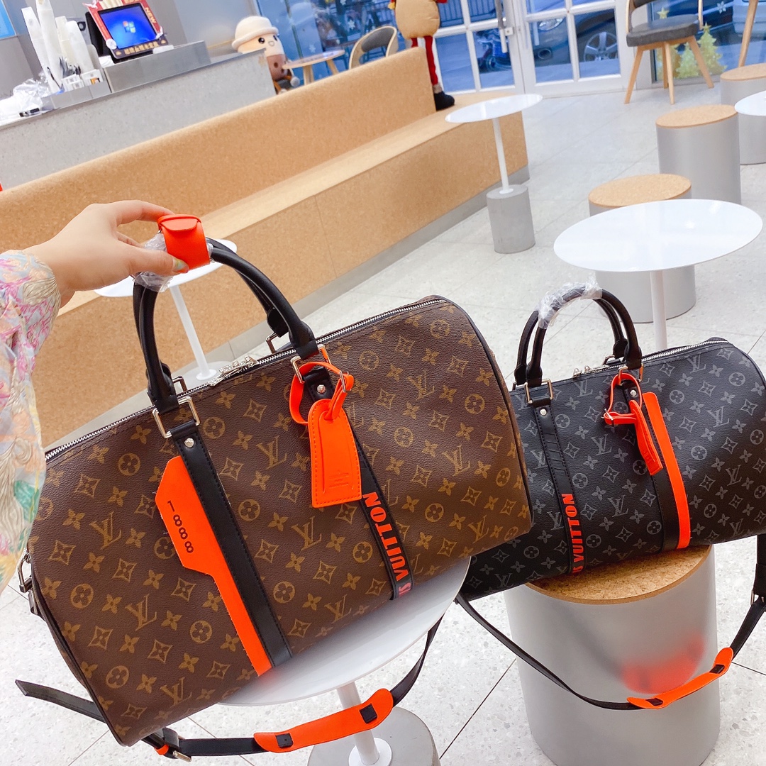 LV $82 gallery