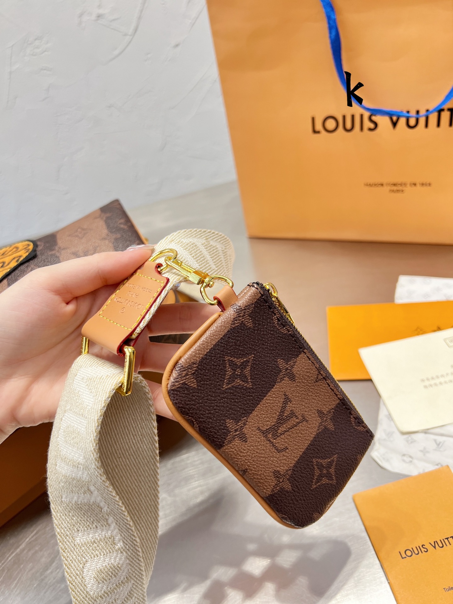 LV $82 gallery