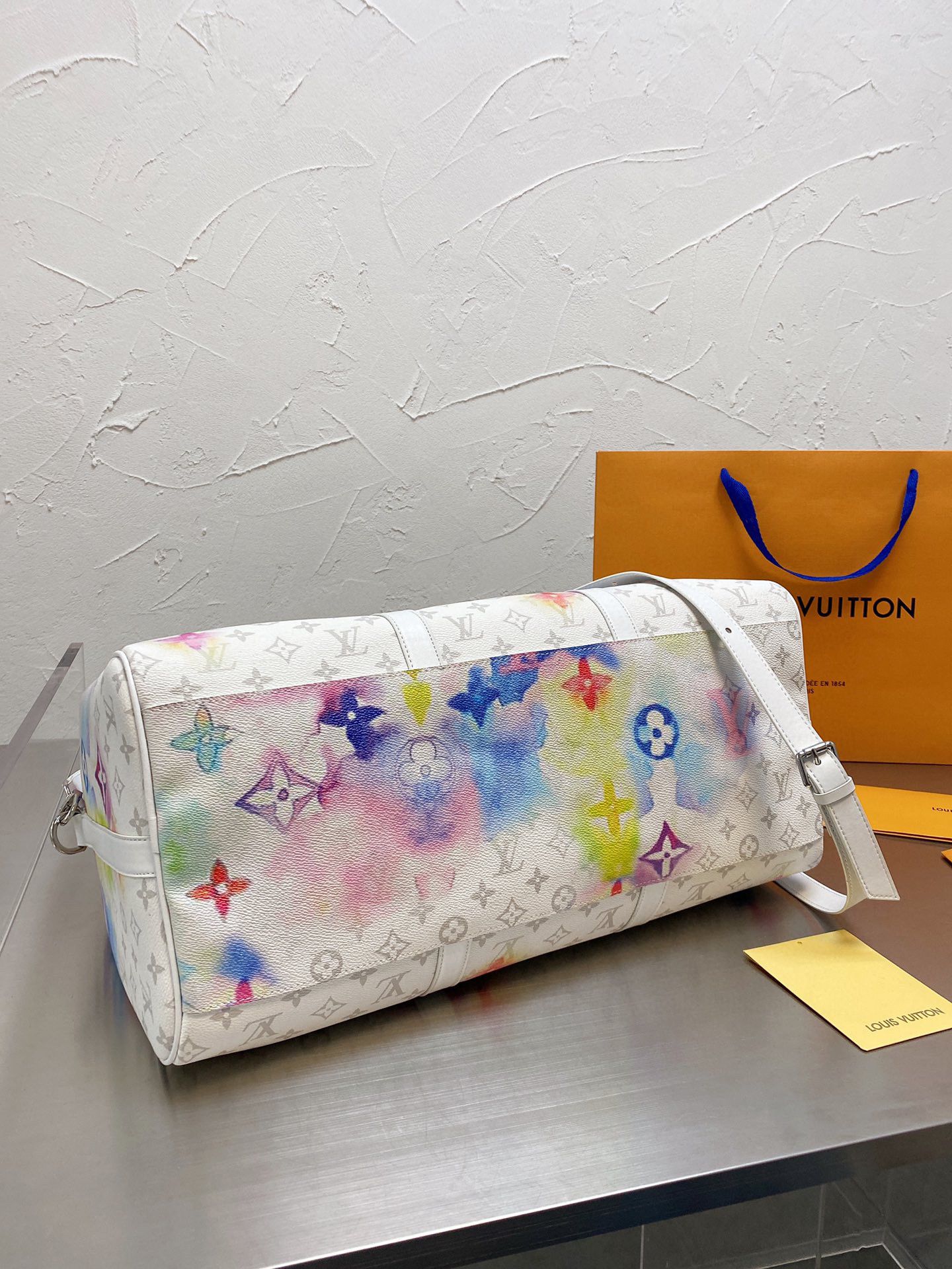 LV $83 gallery