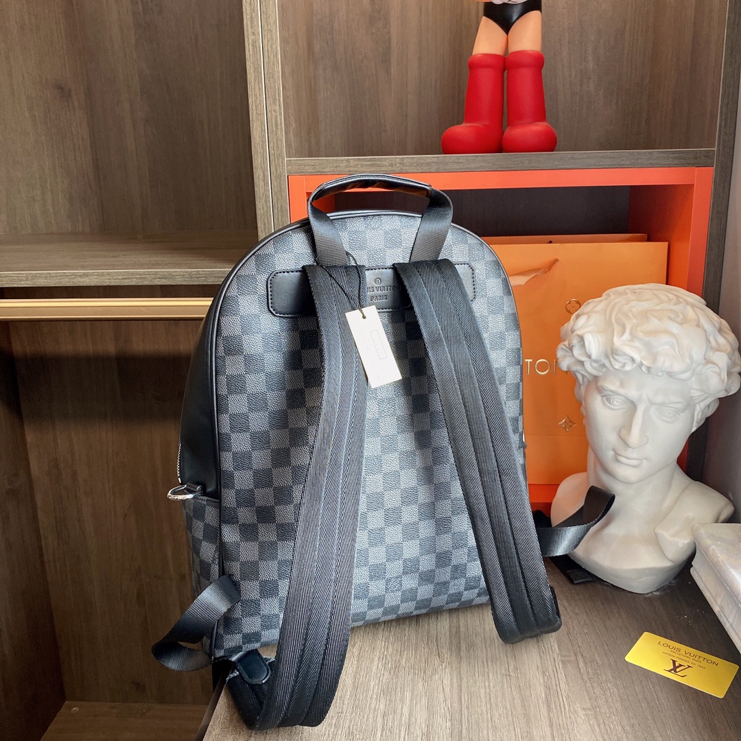 LV $83 gallery