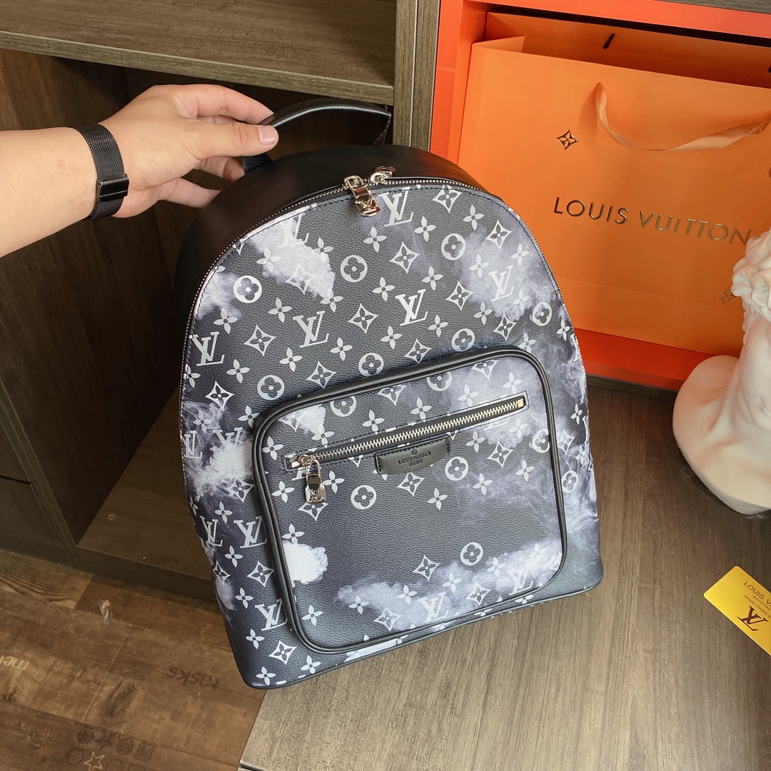 LV $83 gallery