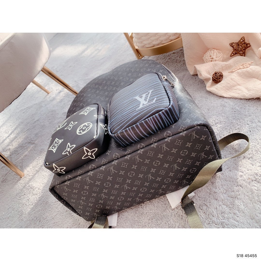 LV $83 gallery