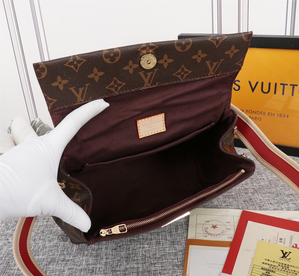 LV $83 gallery