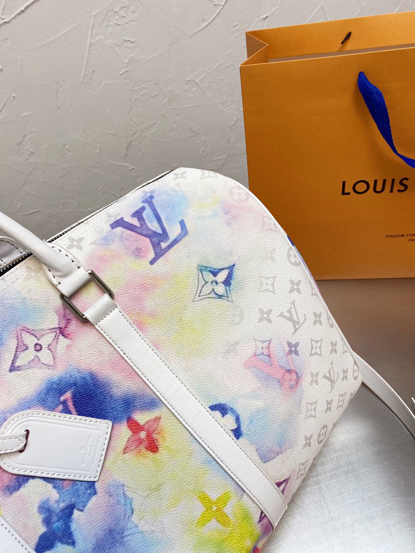 LV $83 gallery