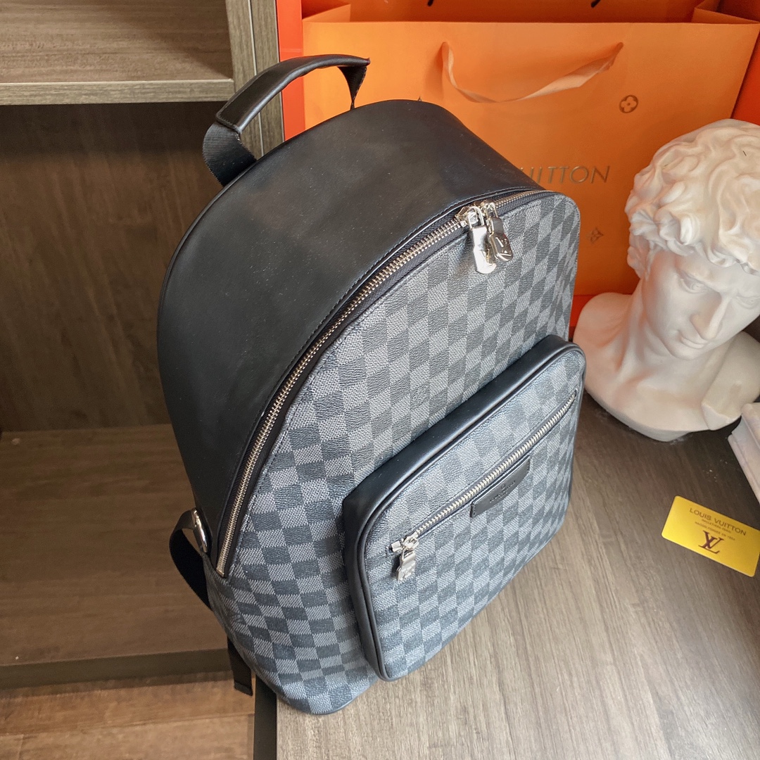 LV $83 gallery