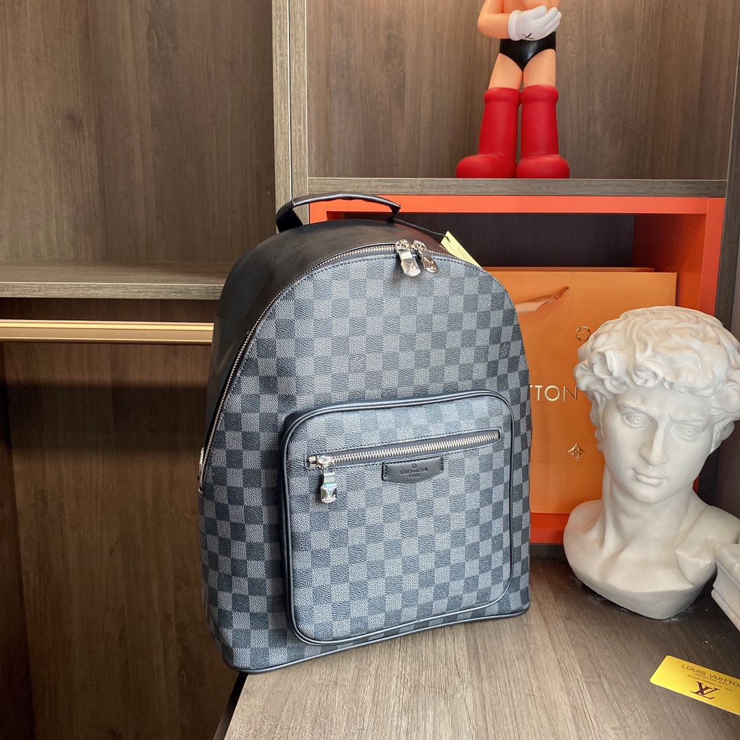 LV $83 gallery