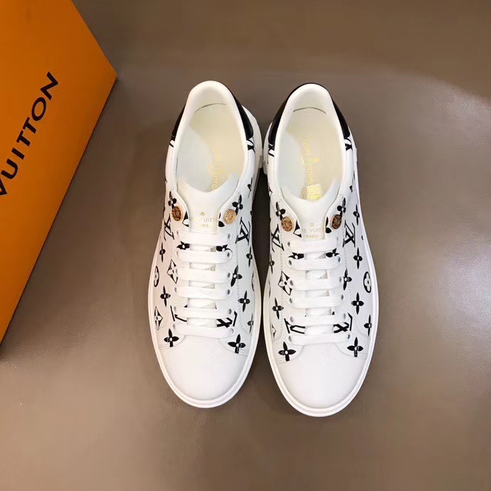 LV $83 gallery