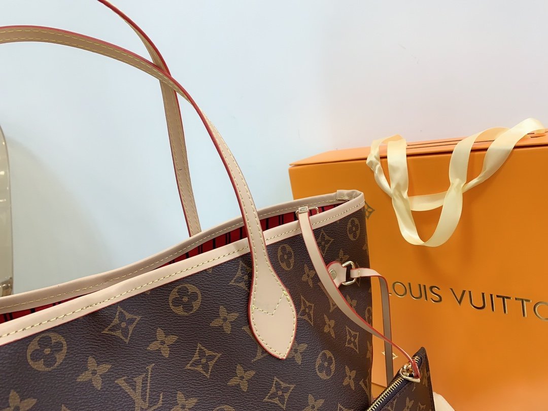 LV $83 gallery