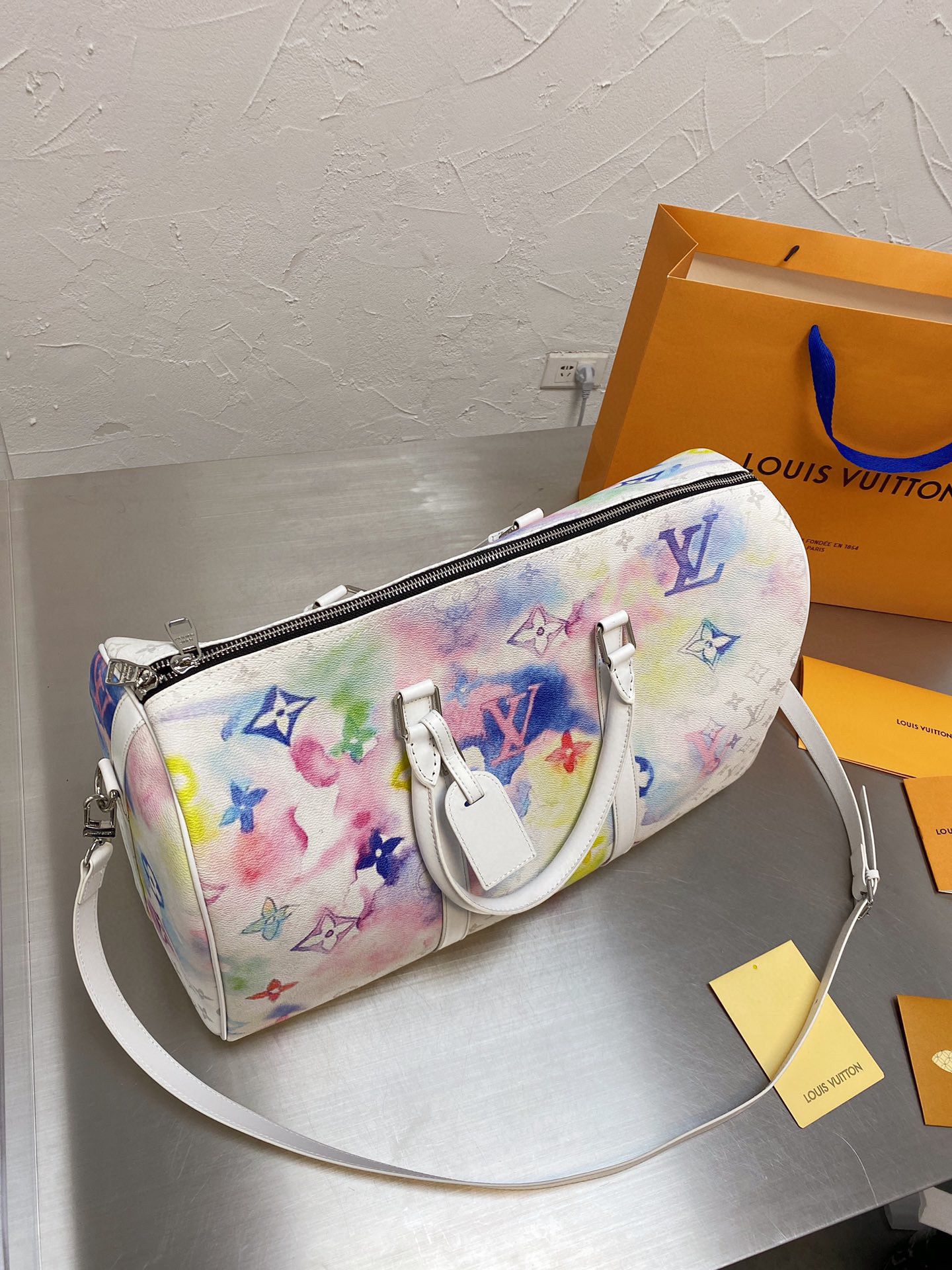 LV $83 gallery