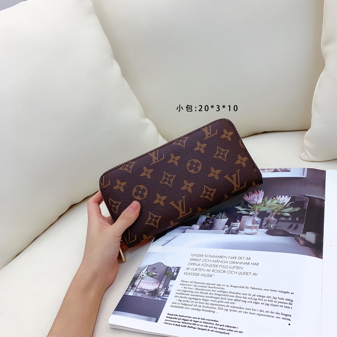 LV $84 gallery