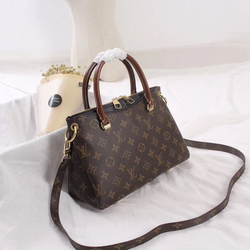 LV $84 gallery