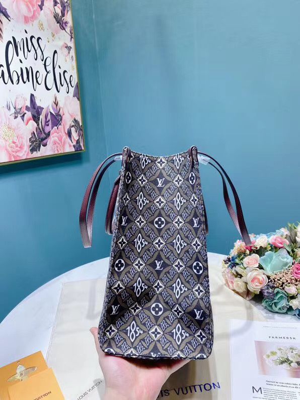 LV $84 gallery