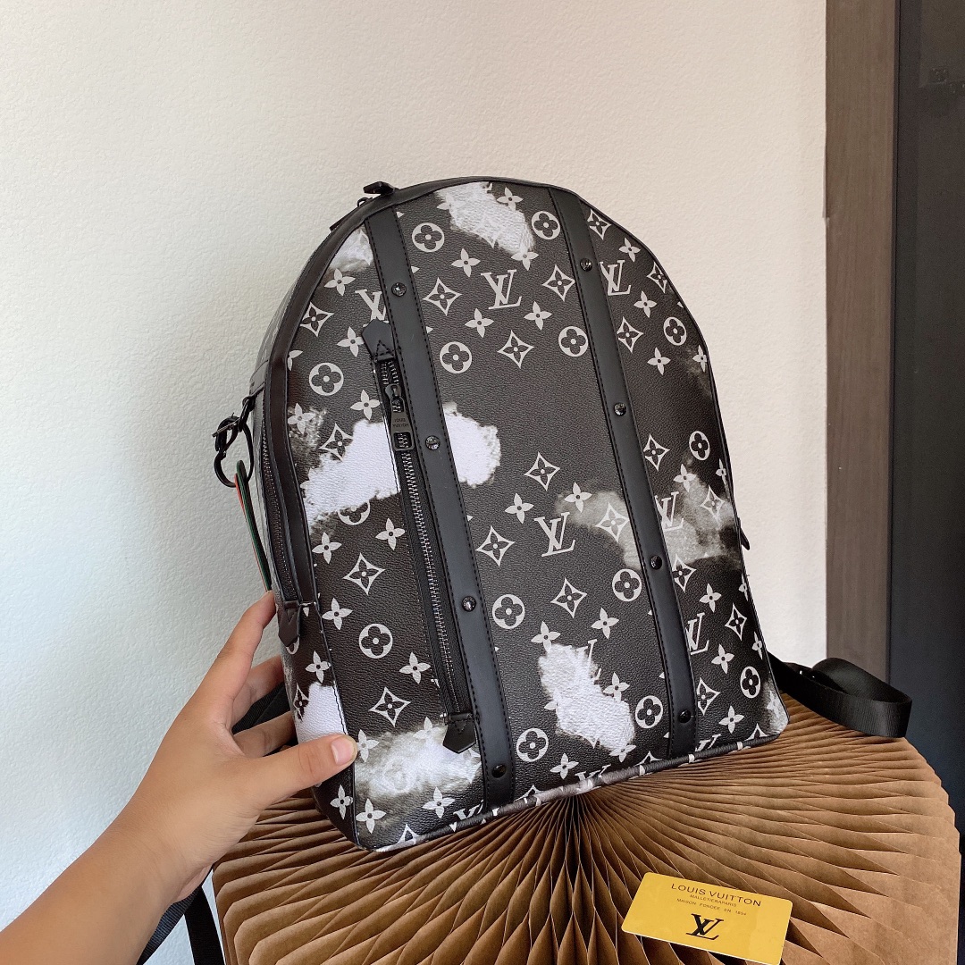 LV $84 gallery