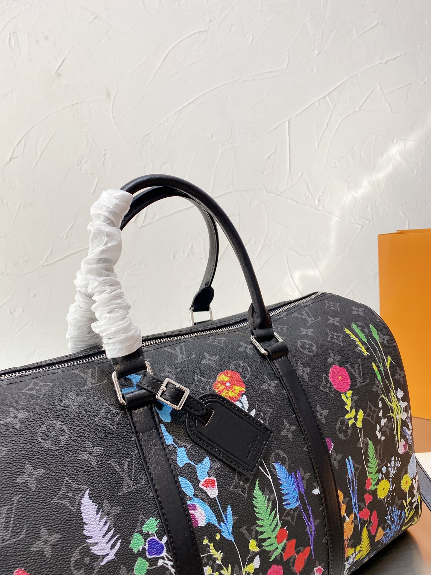 LV $84 gallery