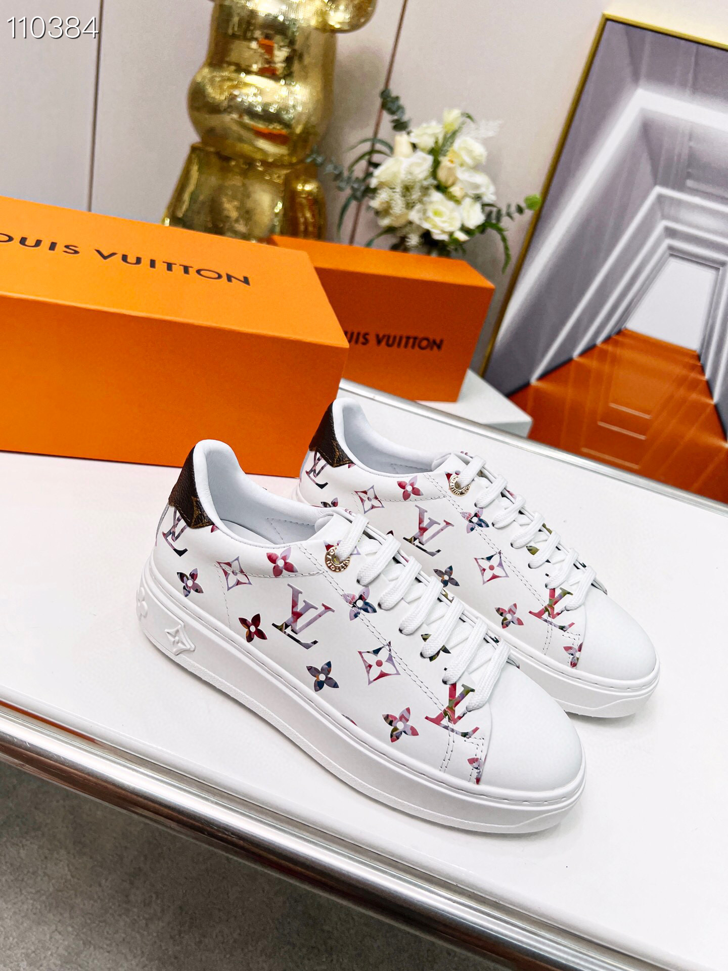 LV $84 gallery