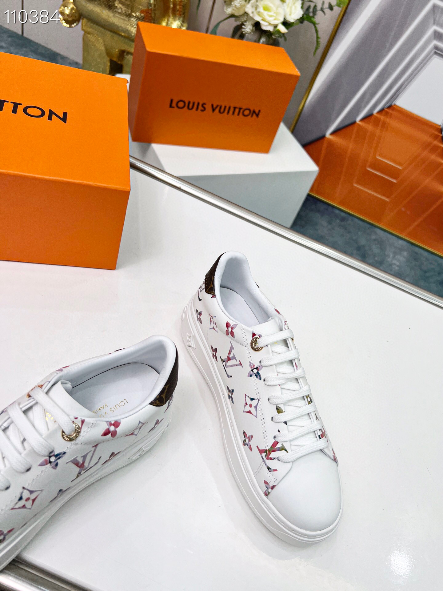 LV $84 gallery