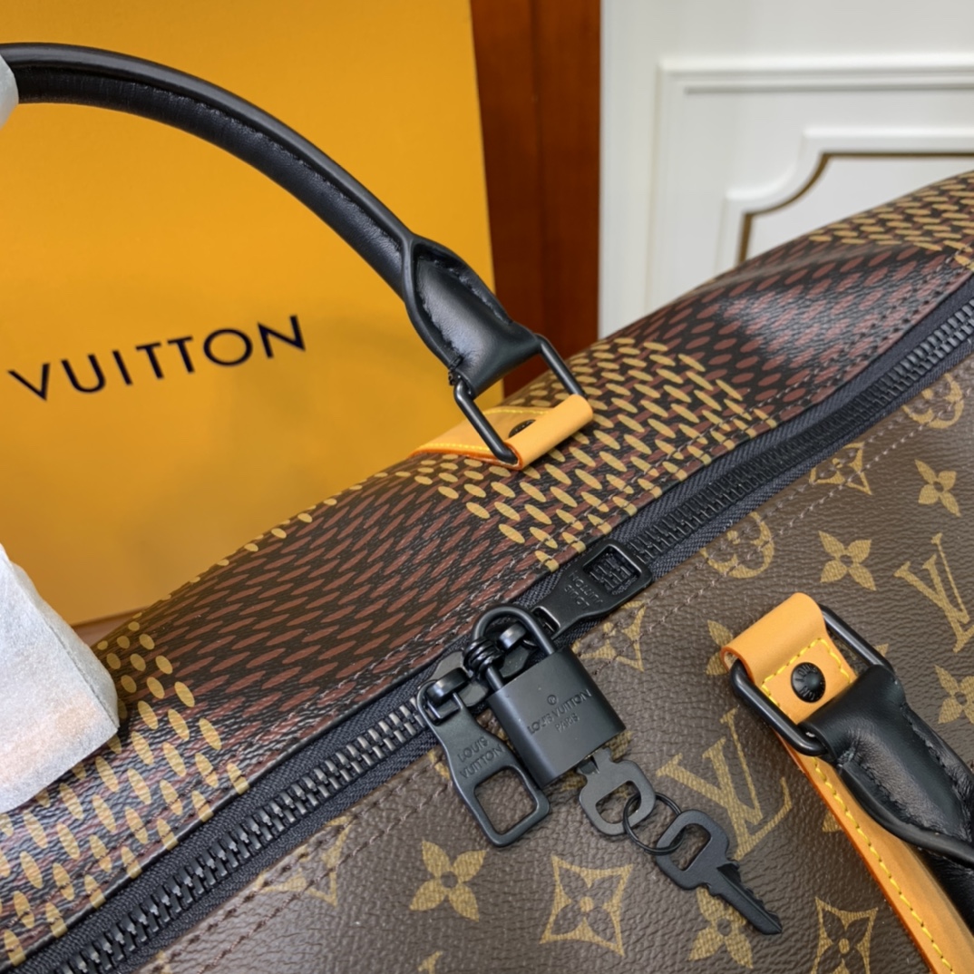 LV $84 gallery