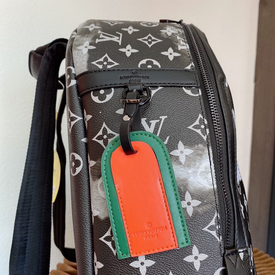 LV $84 gallery