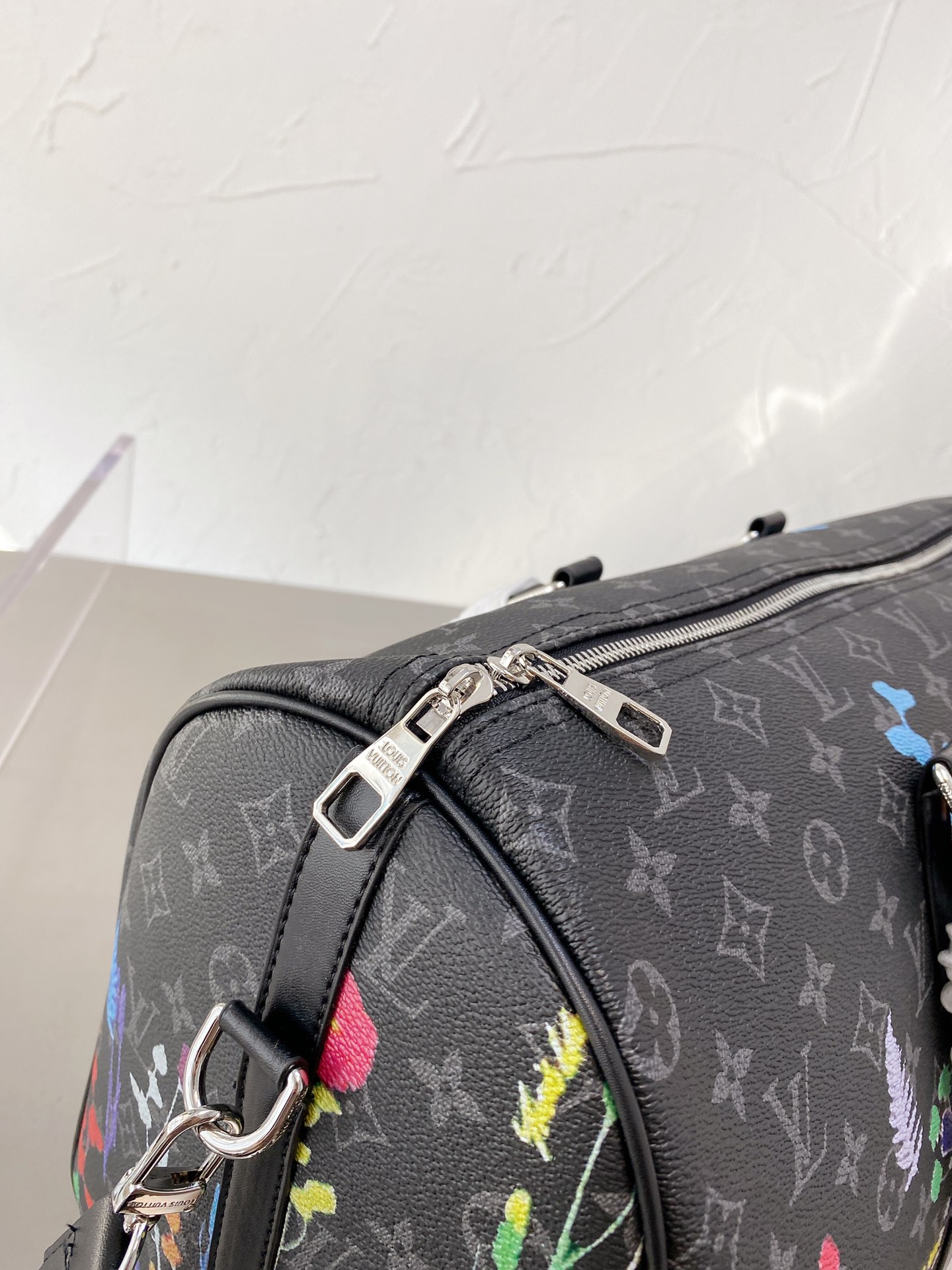 LV $84 gallery