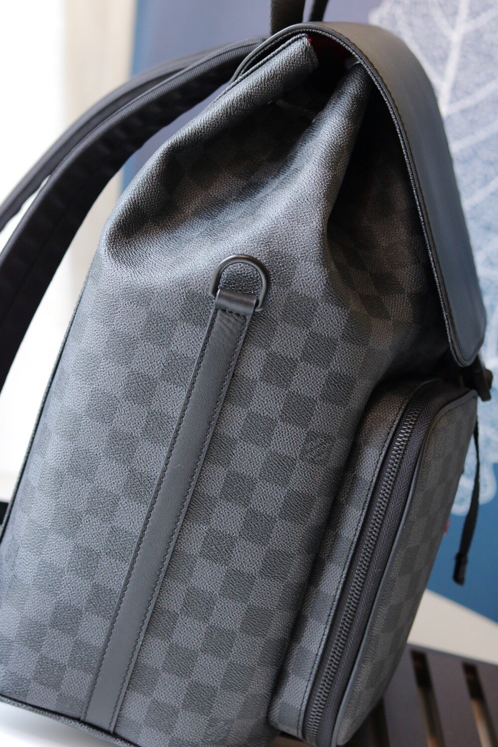 LV $84 gallery